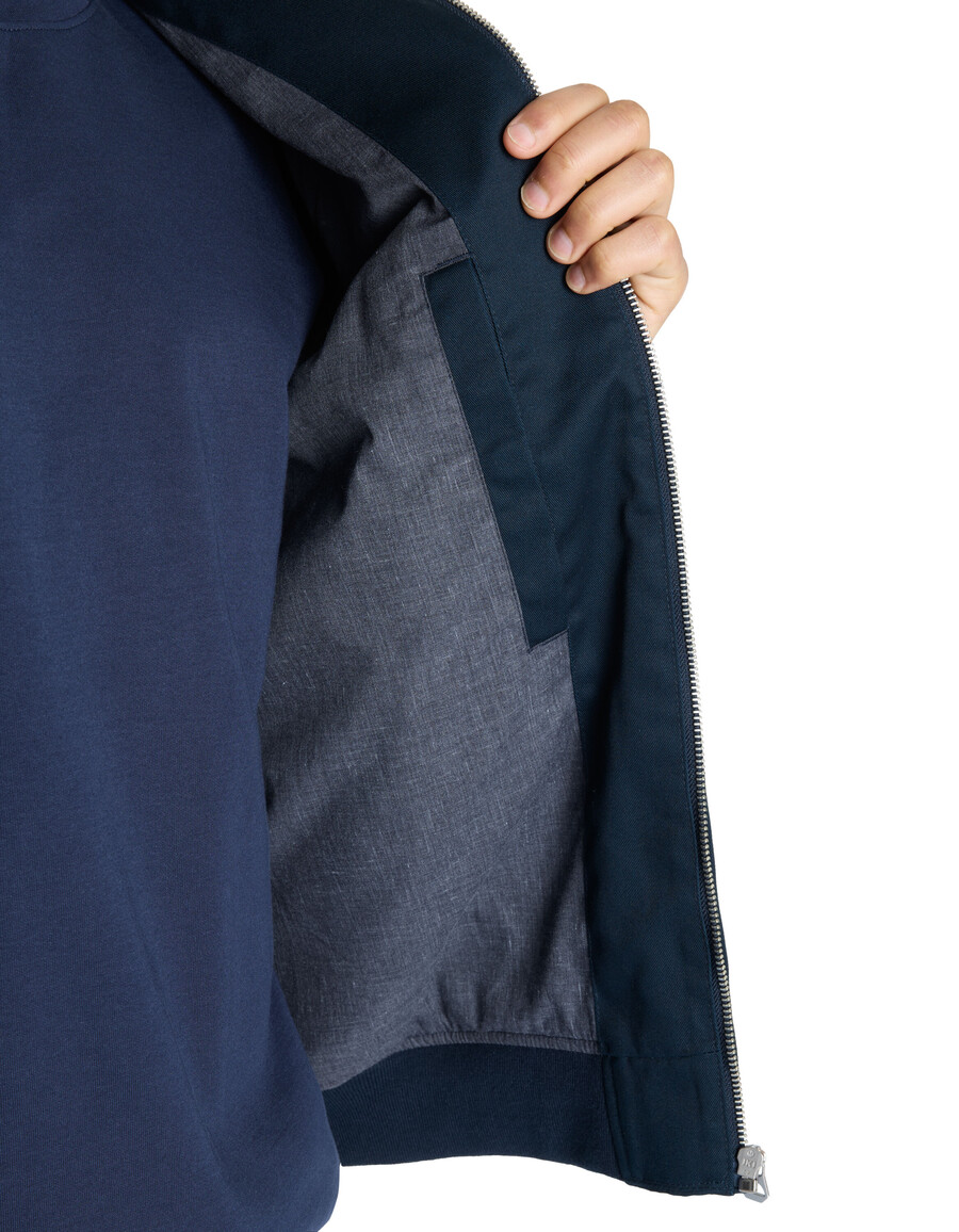 jacke mit hohem kragen
