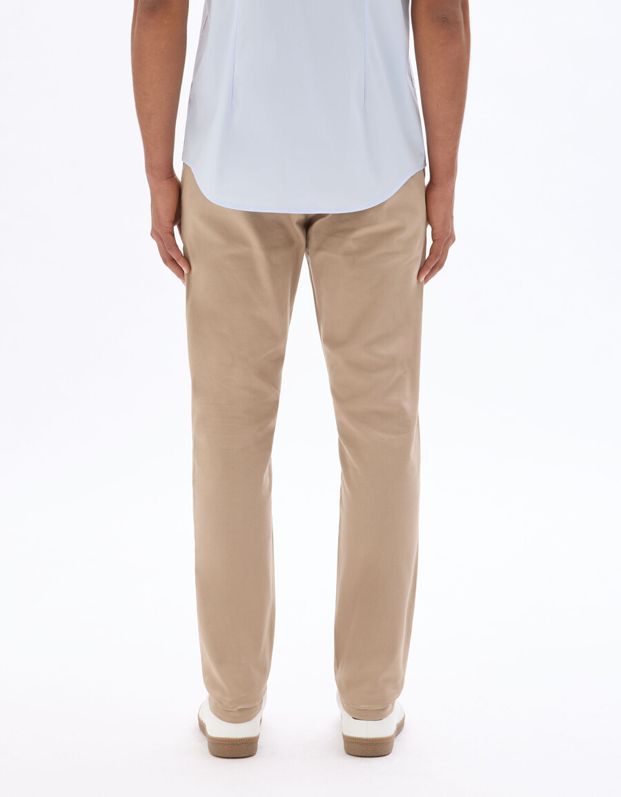 schmal geschnittene chino-hose aus stretch-baumwolle