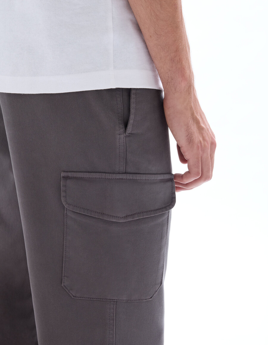 gerade geschnittene cargohose aus stretch-baumwolle