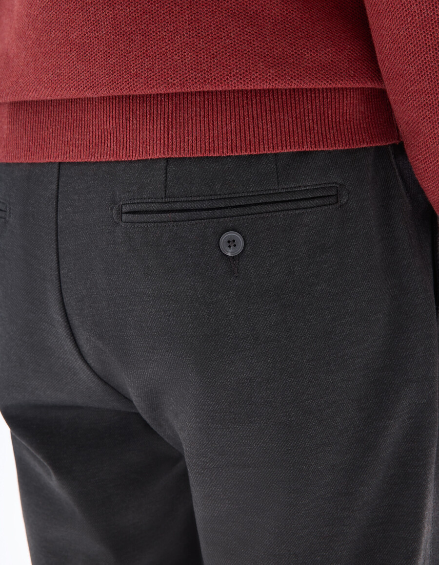 schmale chino-hose aus jersey