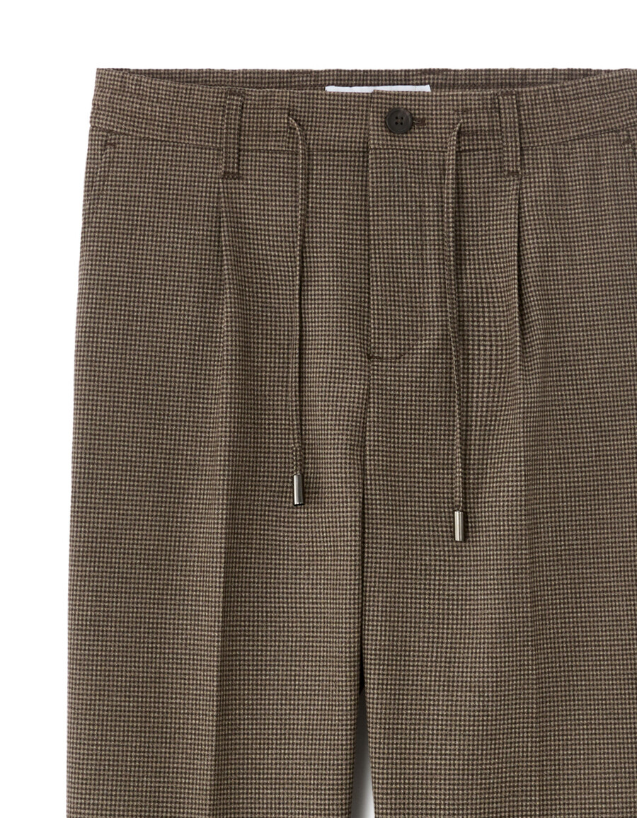 24-stunden-hose mit geradem bein und streifenhörnchenmuster