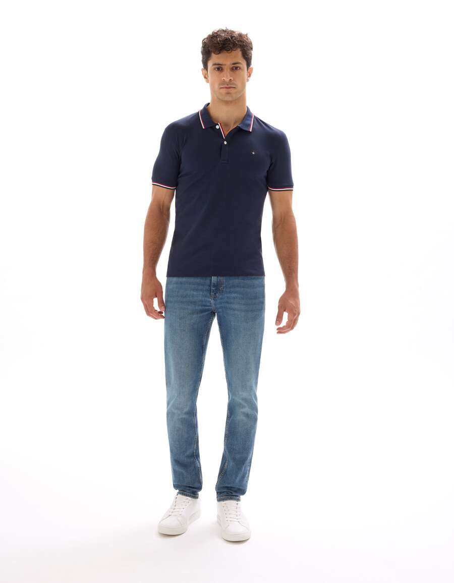 schmal geschnittenes poloshirt aus stretch-baumwollpiqué