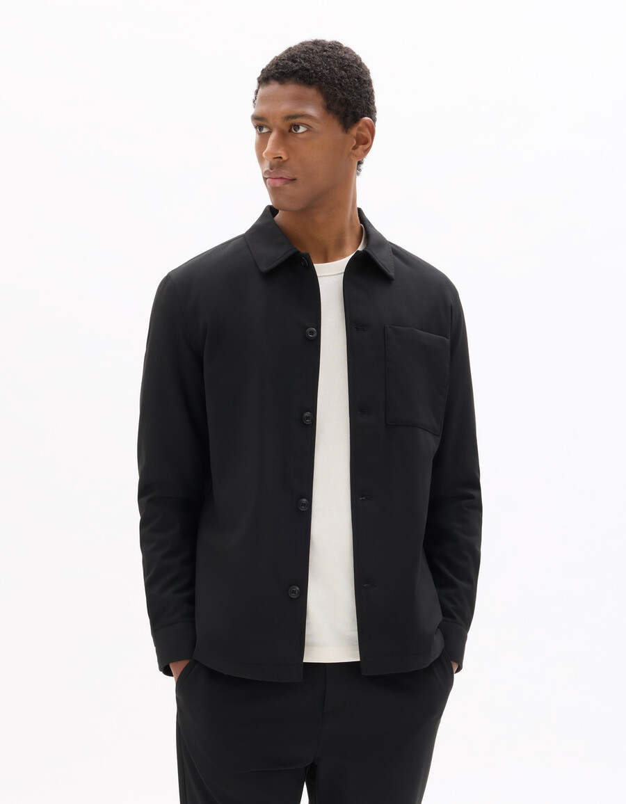 schwarzes gestepptes futter-overshirt