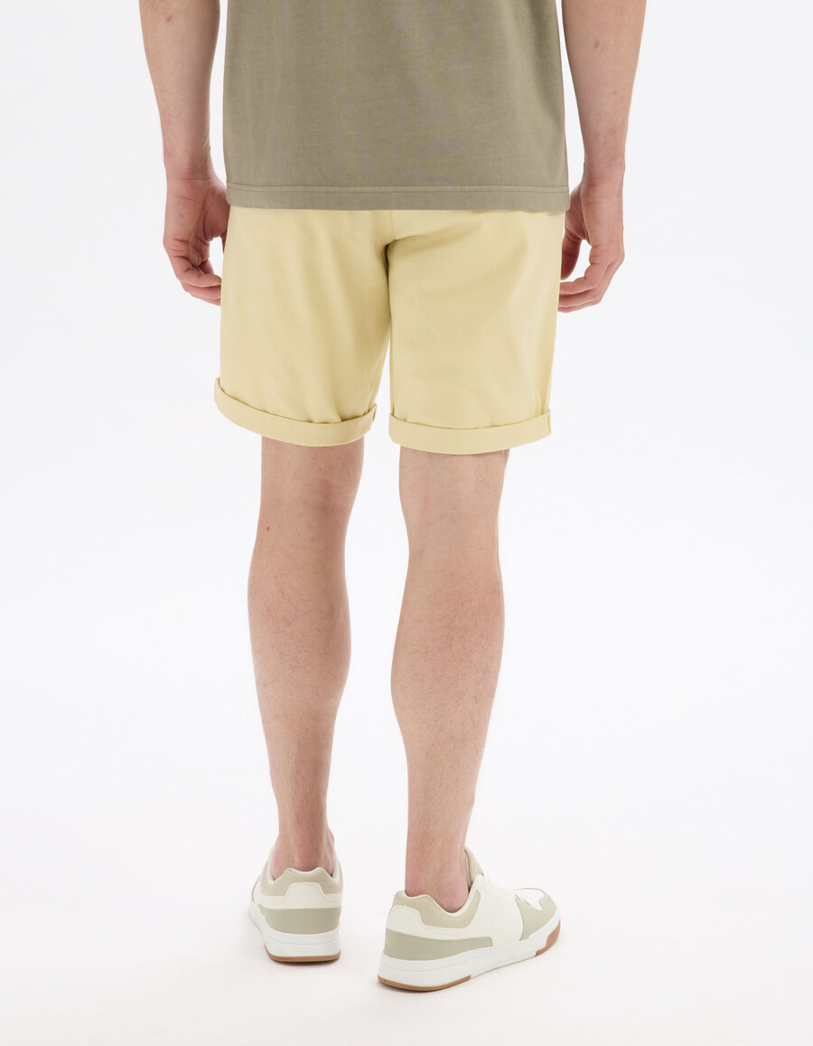stretch-baumwoll-chino-bermuda-shorts