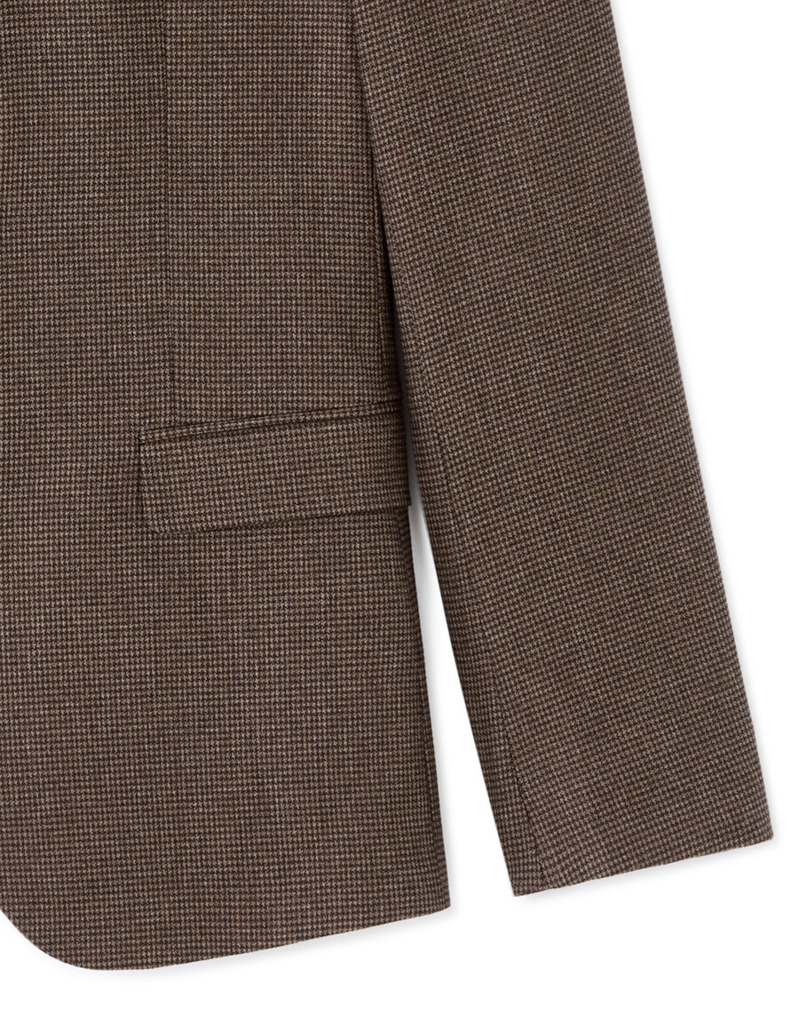 schmal geschnittener karierter blazer