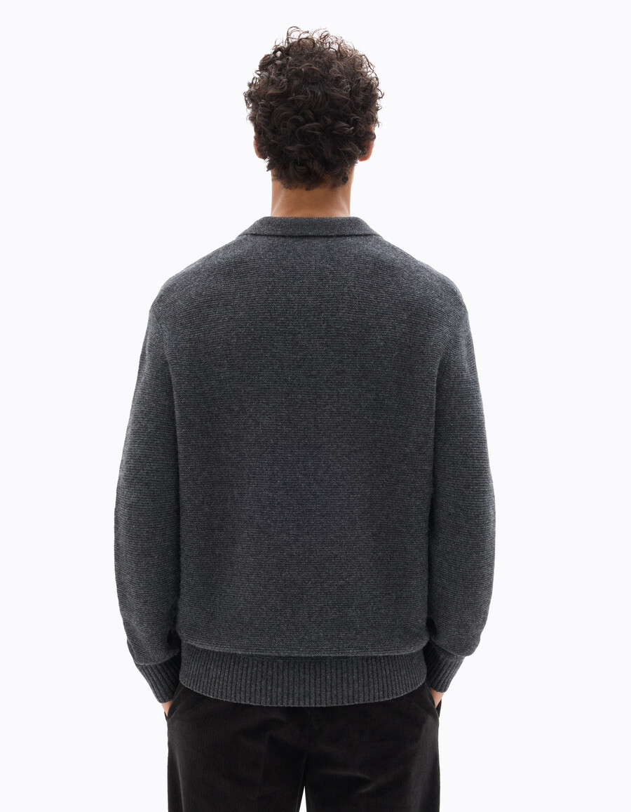 lässiger kraus rechts gestrickter pullover aus wollmischung