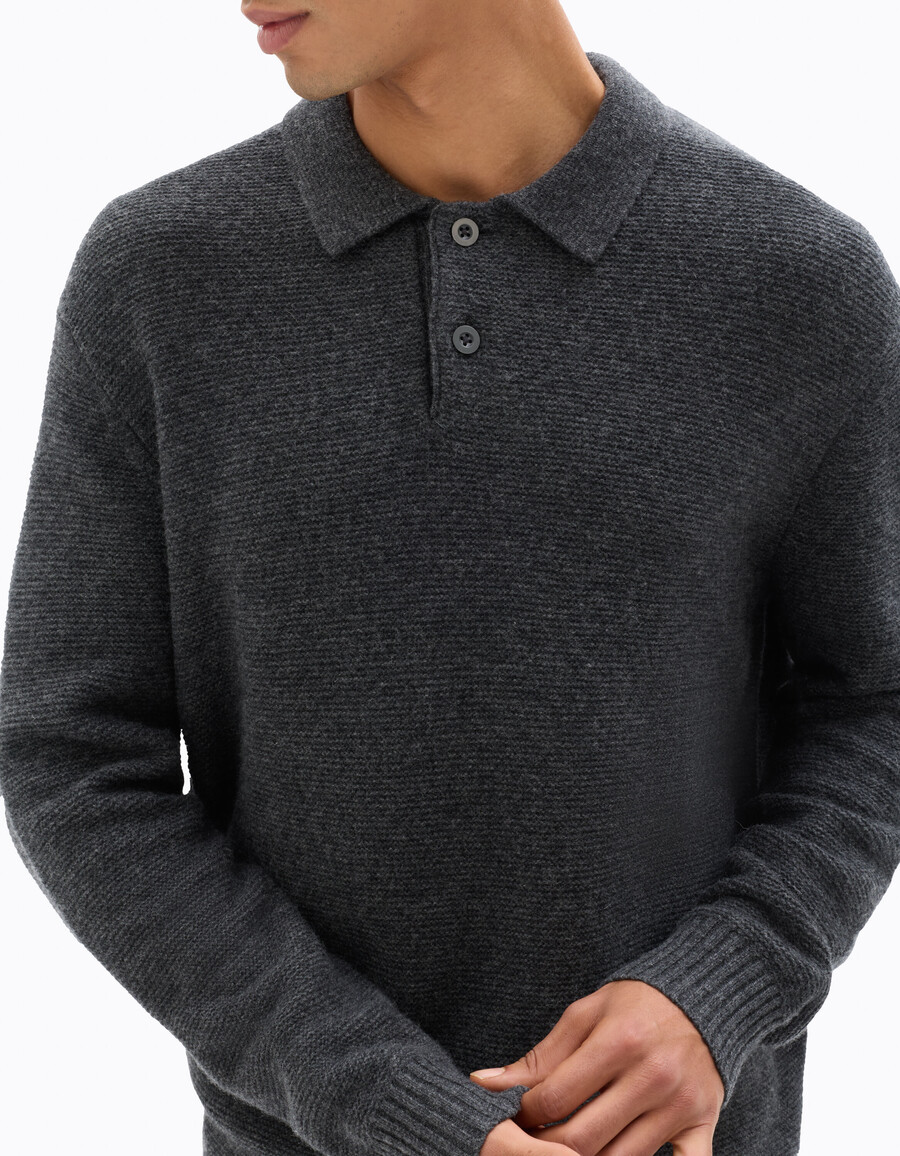 lässiger kraus rechts gestrickter pullover aus wollmischung