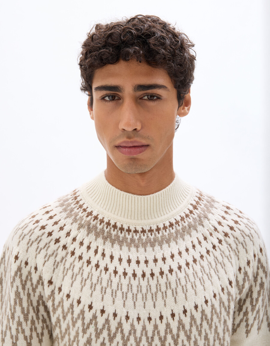 ecrufarbener jacquard-pullover aus wollmischung
