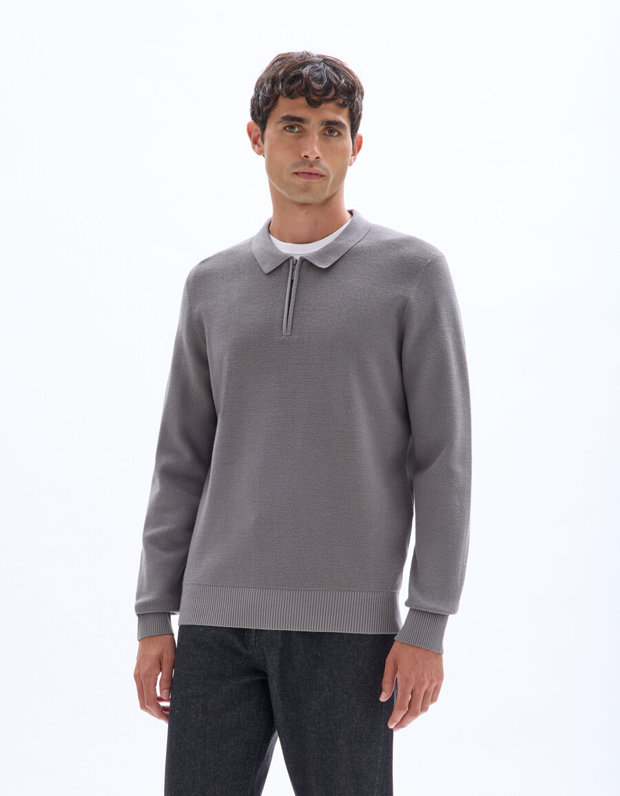 polo-pullover mit geprägtem reißverschluss
