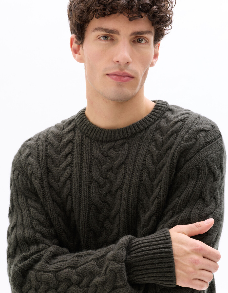 rundhals-zopfstrickpullover aus wollmischung