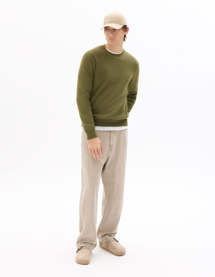 gerippter pullover mit rundhalsausschnitt