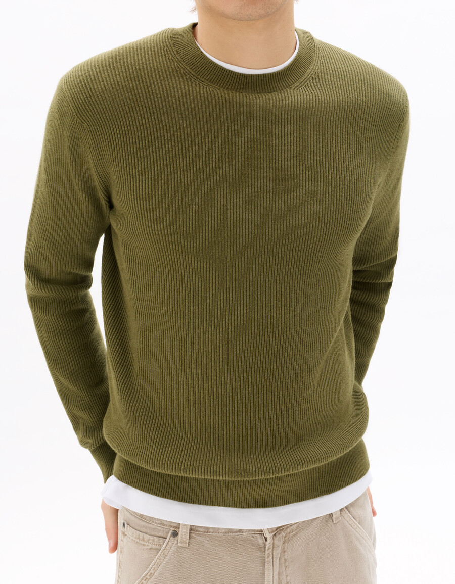 gerippter pullover mit rundhalsausschnitt