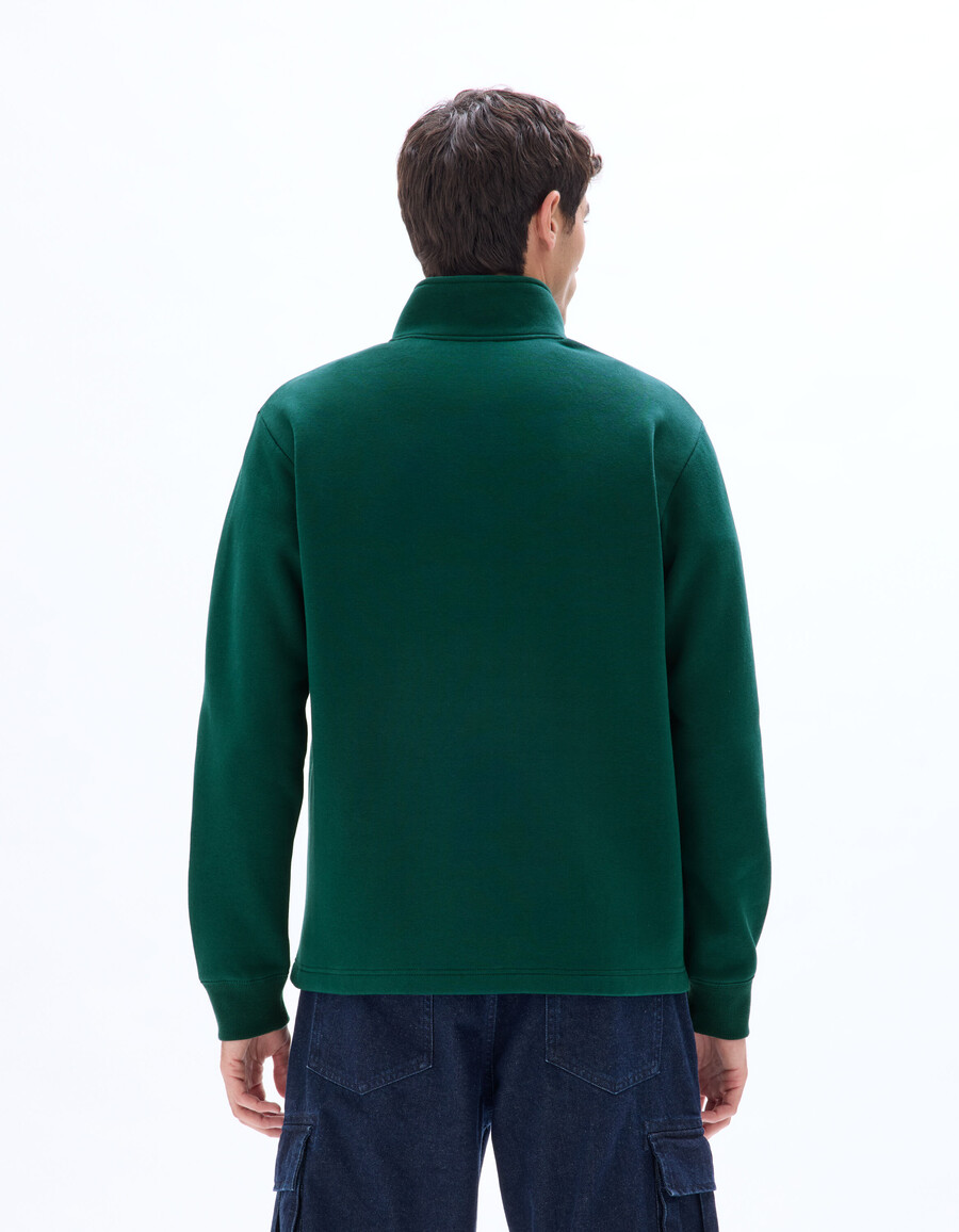 sweatshirt in regulärer passform mit besticktem truckerkragen