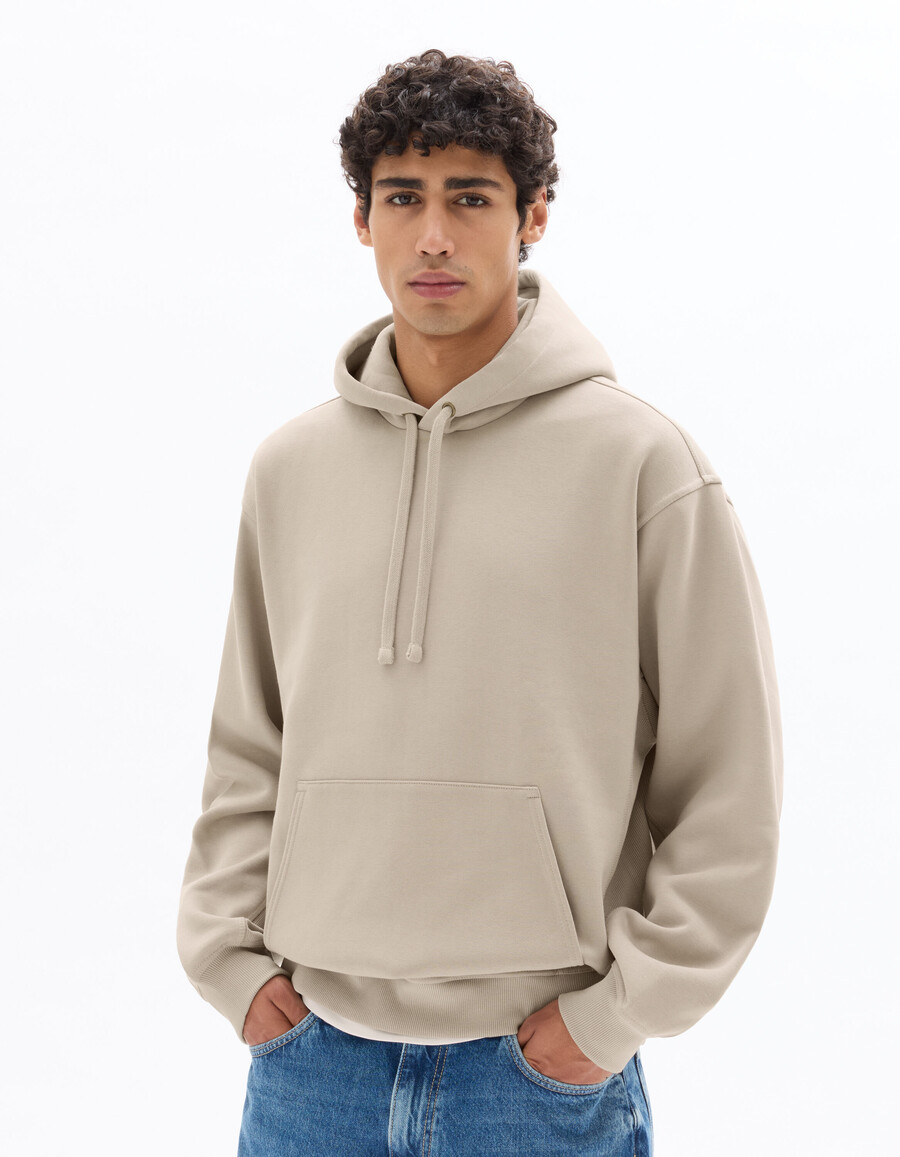 oversized zip-up hoodie
