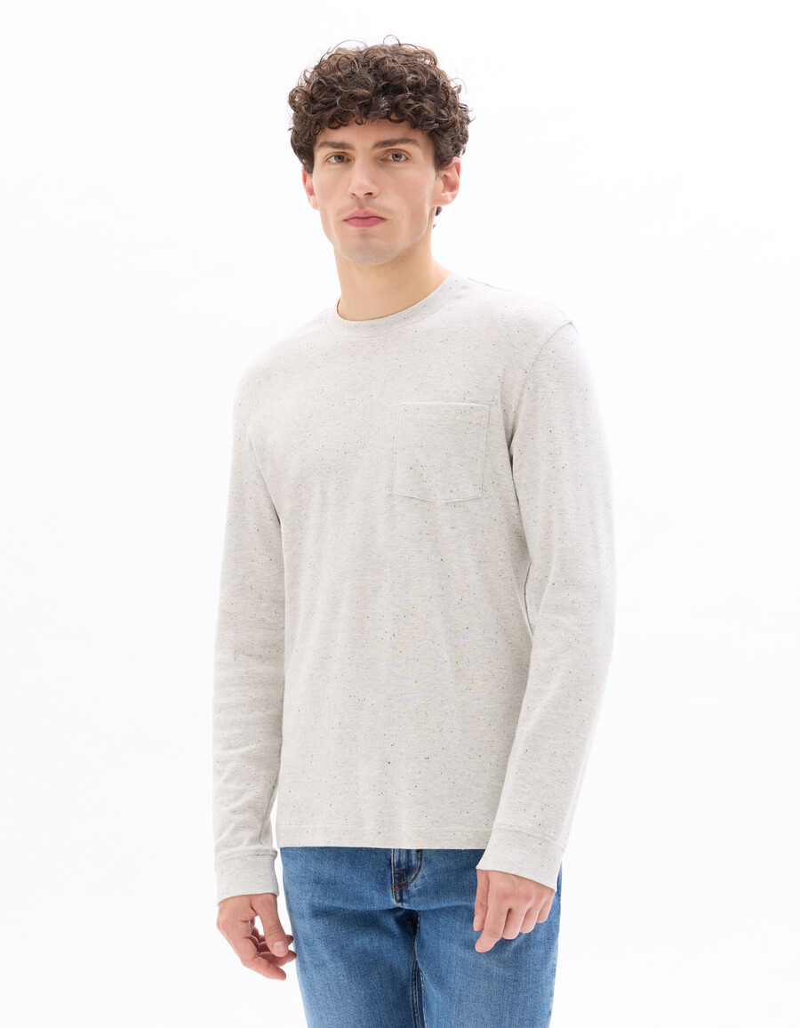 langärmeliges gesprenkeltes t-shirt in regulärer passform
