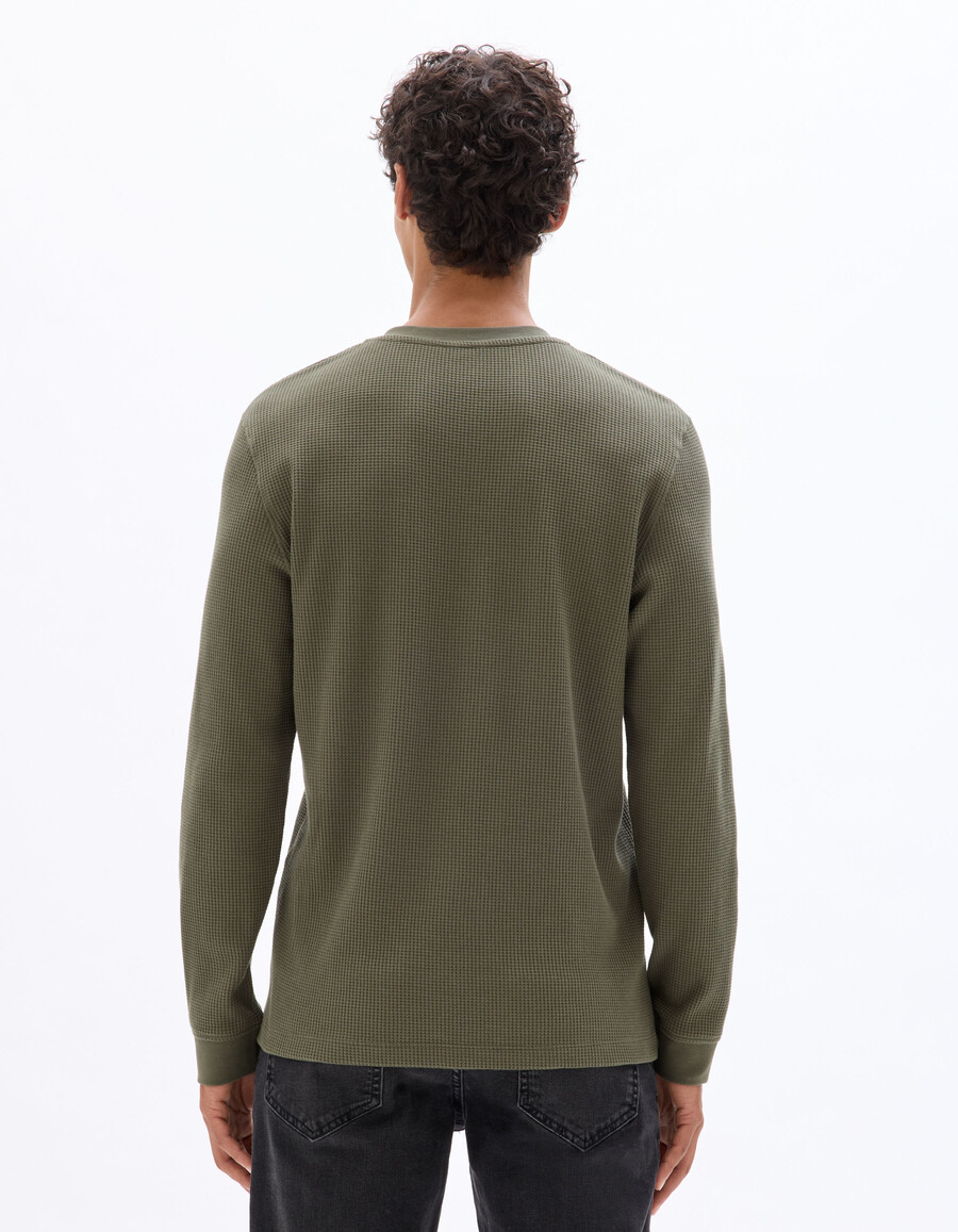 langarm-t-shirt in regulärer passform 100 waffelstrick-baumwolle